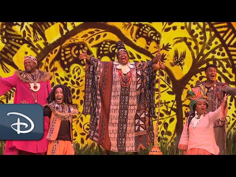 Getting Ready For ‘Tale of the Lion King’ | Disneyland Park [Video]